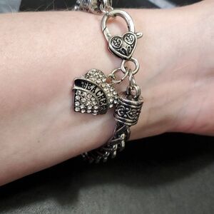 Silver tone teacher charm bracelet 7.25"